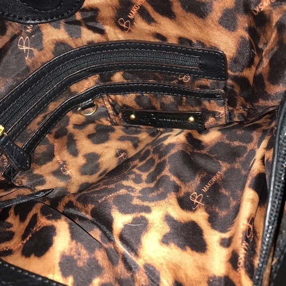 b.Makowsky Leather Purse with Gold Accents Large - Picture 11 of 11